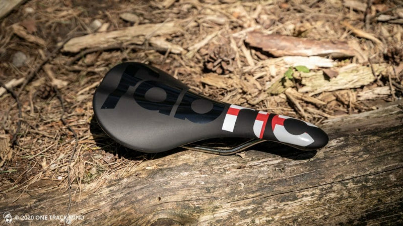Fabric Scoop Race Shallow Ti Saddle