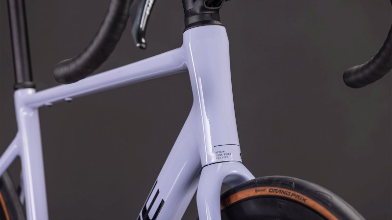 Cube Attain Race Road Bike 2026 Cyclamen