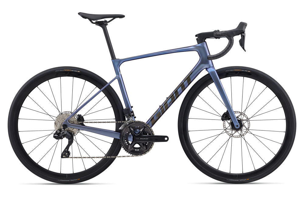 Giant Defy Advanced 1 Road Bike 2026