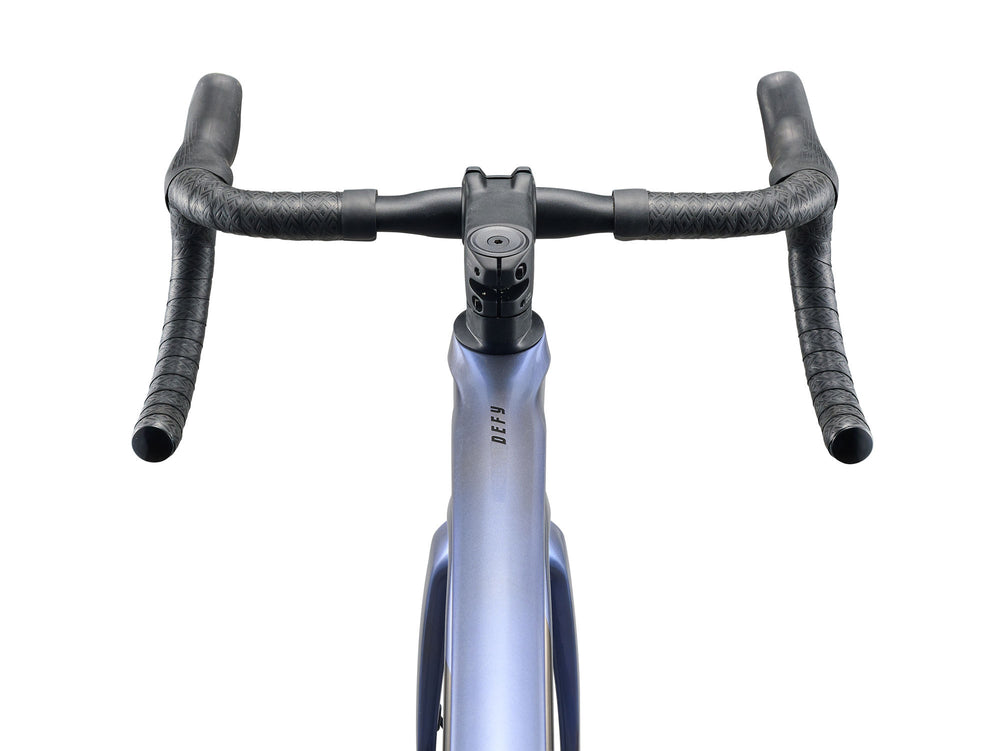 Giant Defy Advanced 1 Road Bike 2026