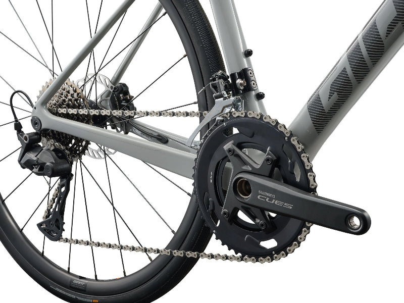 Giant Defy Advanced 3 Road Bike 2026 1