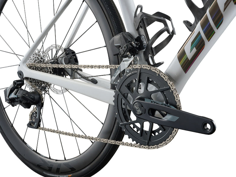 Giant Defy Advanced Pro 1 Road Bike 2026 1