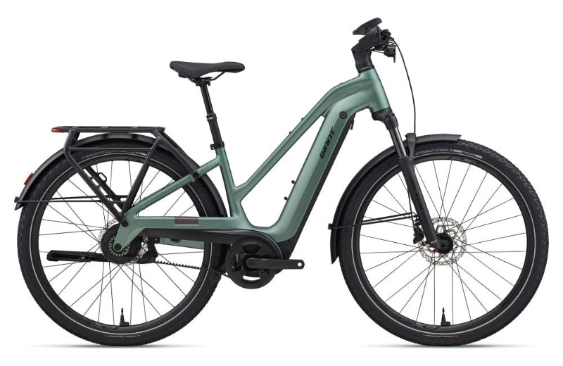 Giant Explore E+2 Stagger Electric Bike 2026
