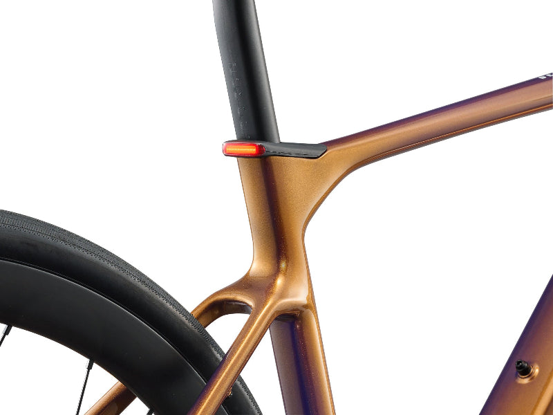 Giant Defy Advanced E+ Elite 1 2026