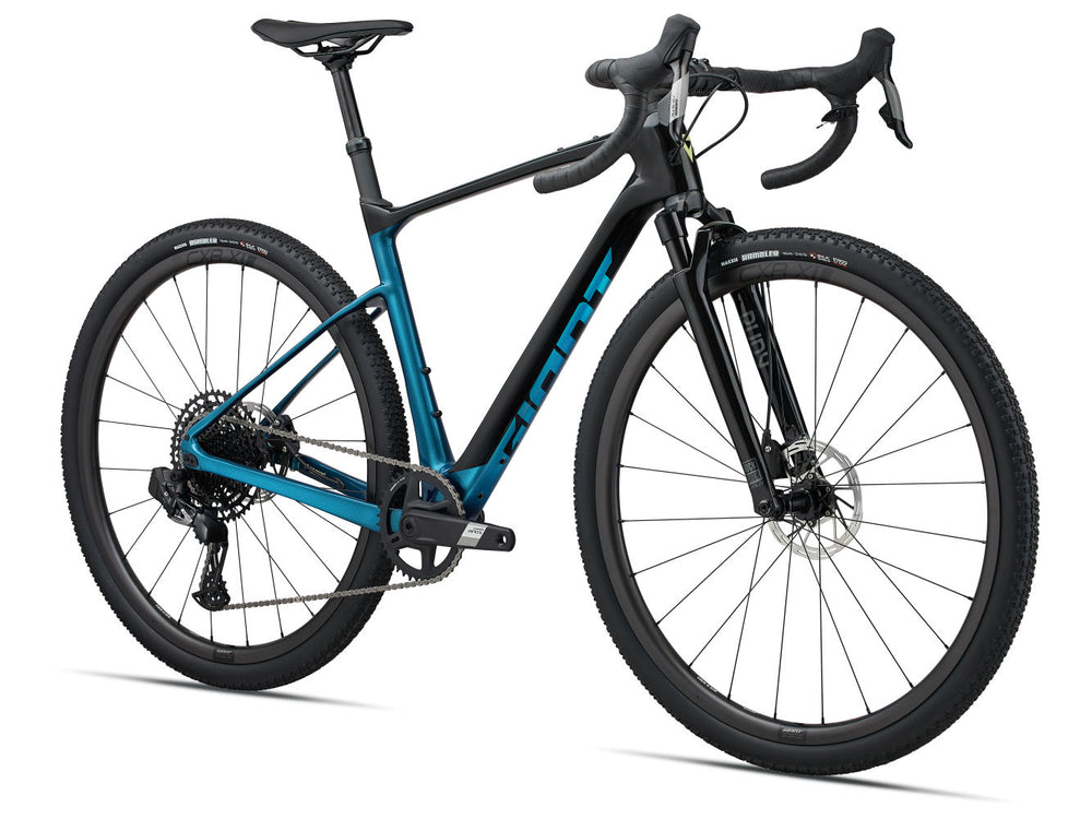 Giant Revolt X Advanced Pro 2 Gravel Bike 2024 - Front