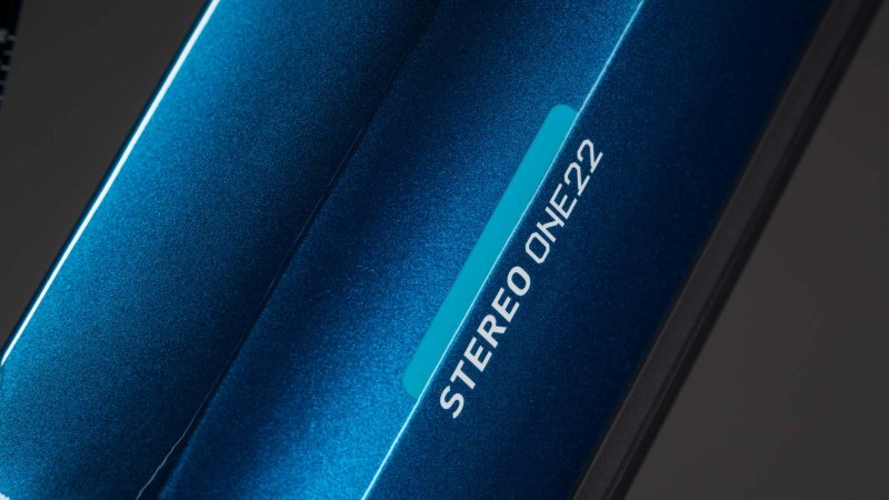 Cube Stereo Hybrid ONE22 Race 800 Electric Blue 1