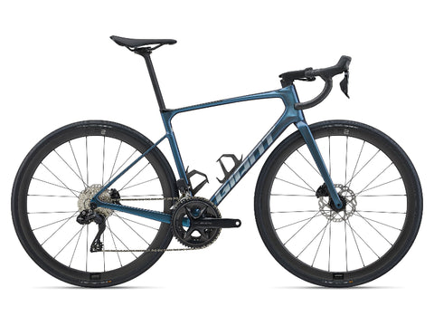 Giant Defy Advanced 0 Road Bike 2025