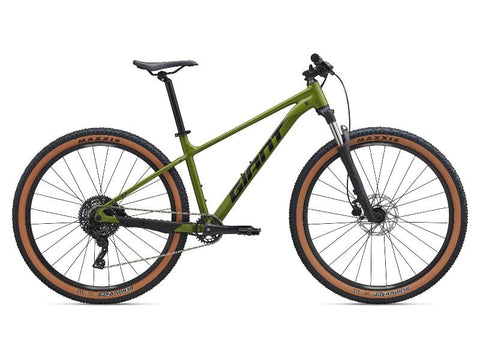 Giant Talon 2 Mountain Bike 2025