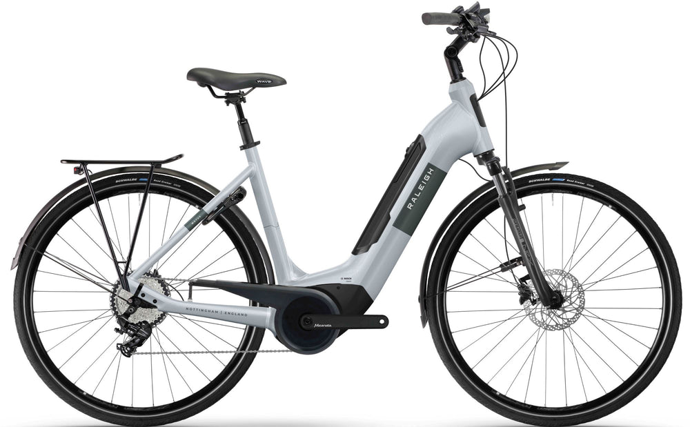 Raleigh Motus Ltd Lowstep Electric Bike