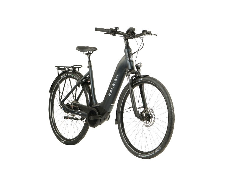 Raleigh Motus GT Lowstep Hub Electric Bike - Frony view
